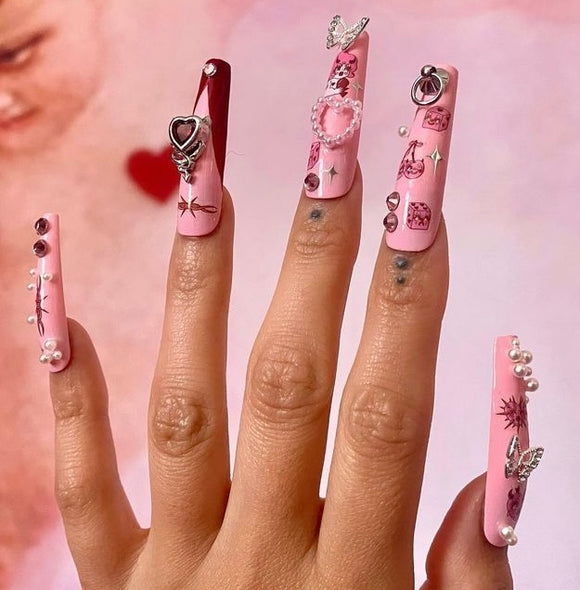 NAIL ACCESSORIES