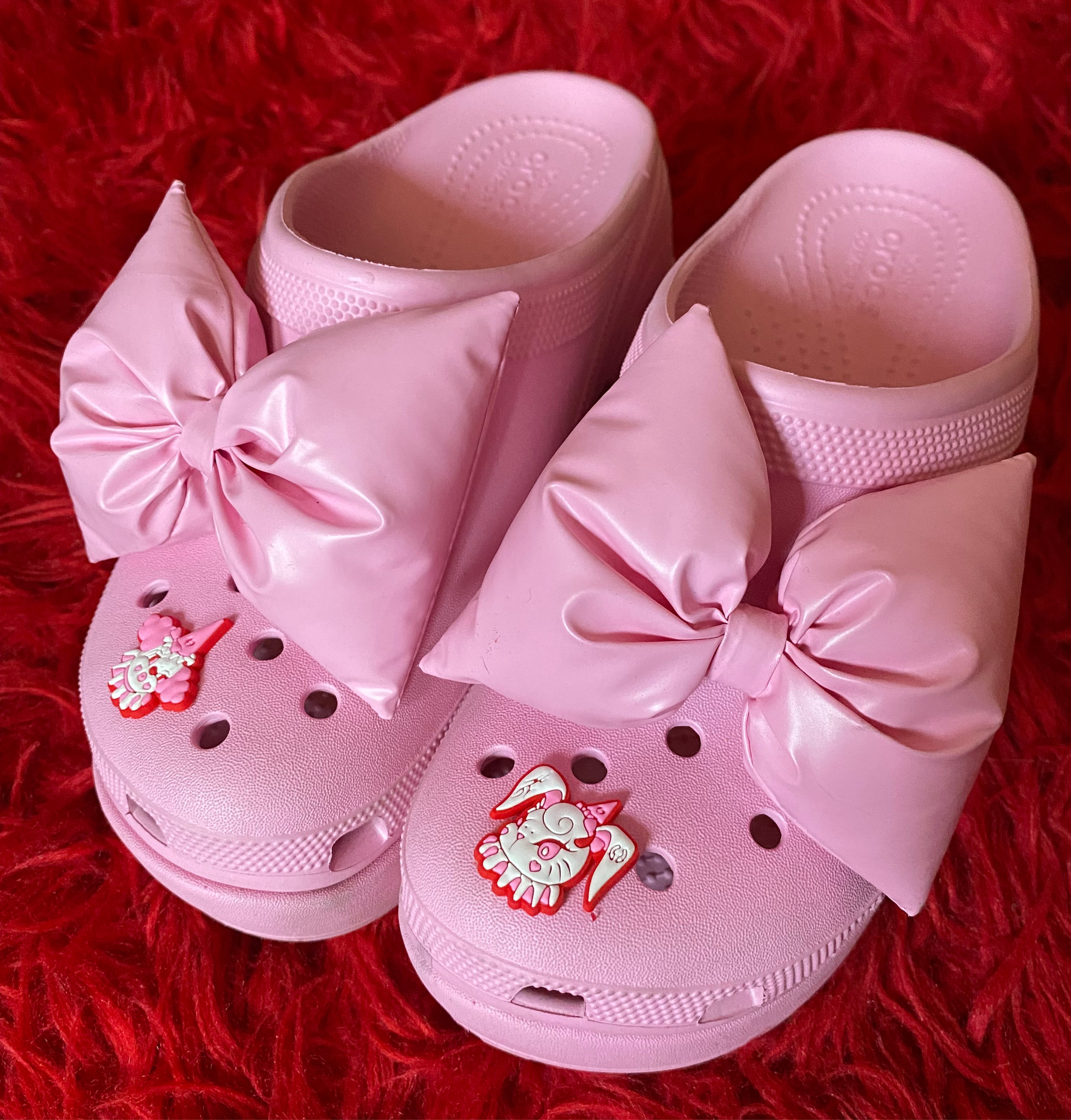 Creepy Gals Shoe Charms Set