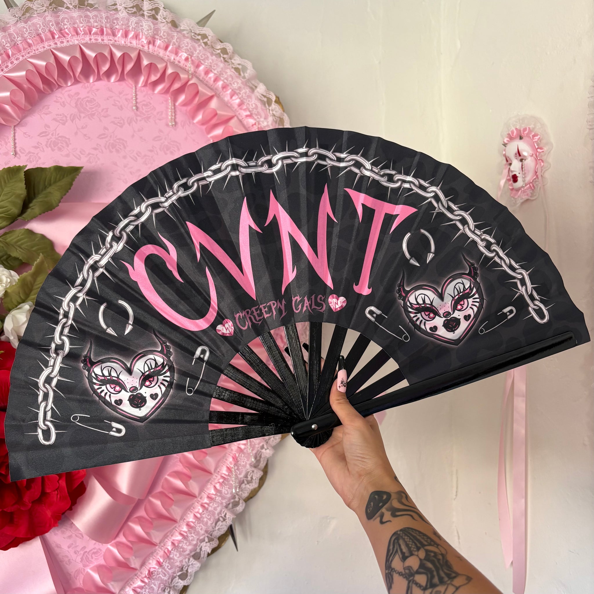 Goth Cvnt Rave Fan – Creepy Gals
